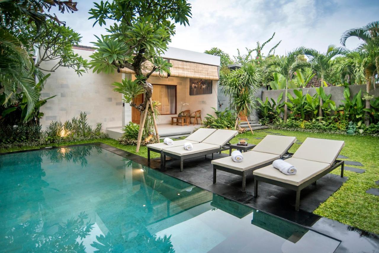 Sandi Agung Villa Bidadari Seminyak Kültér fotó