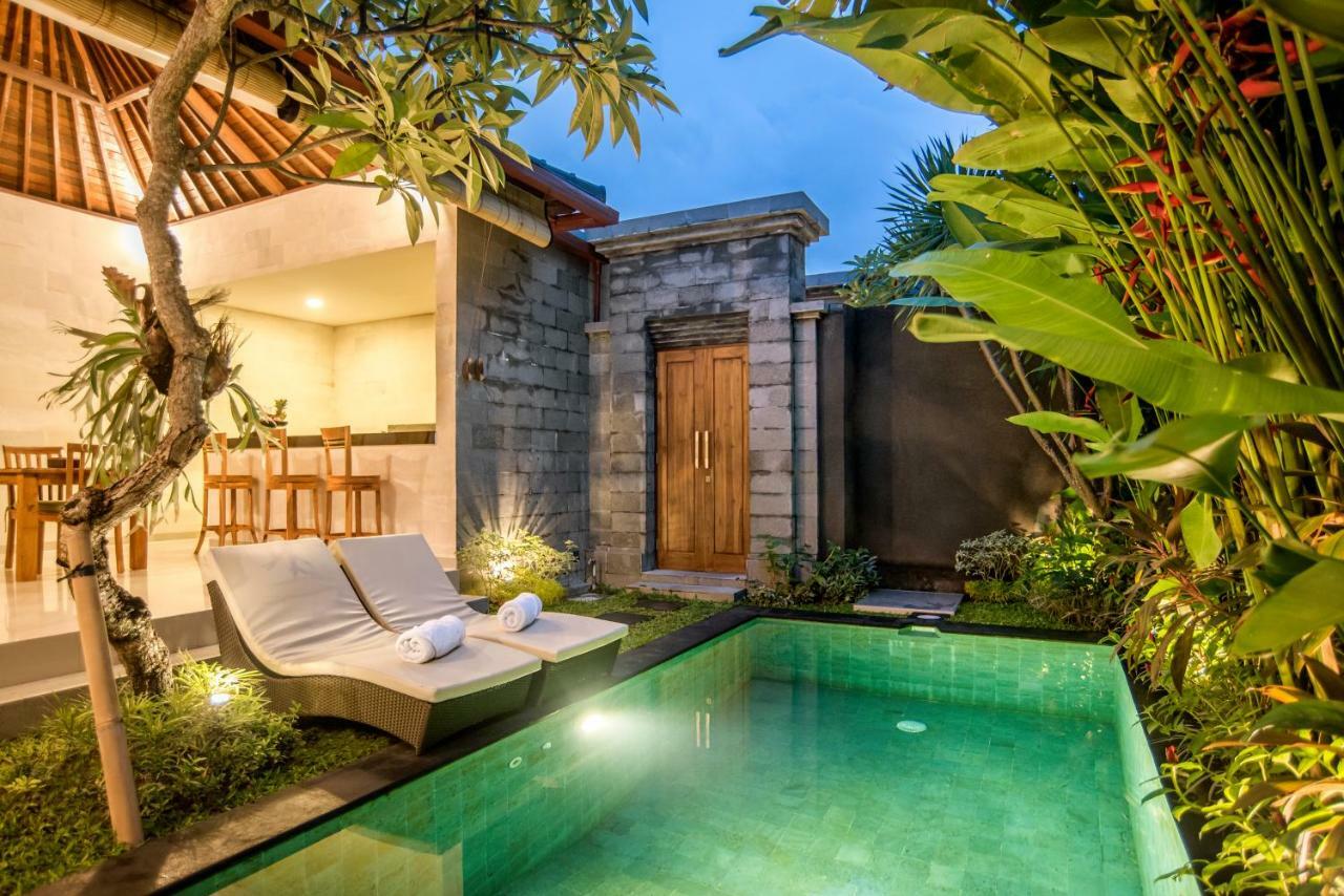 Sandi Agung Villa Bidadari Seminyak Kültér fotó