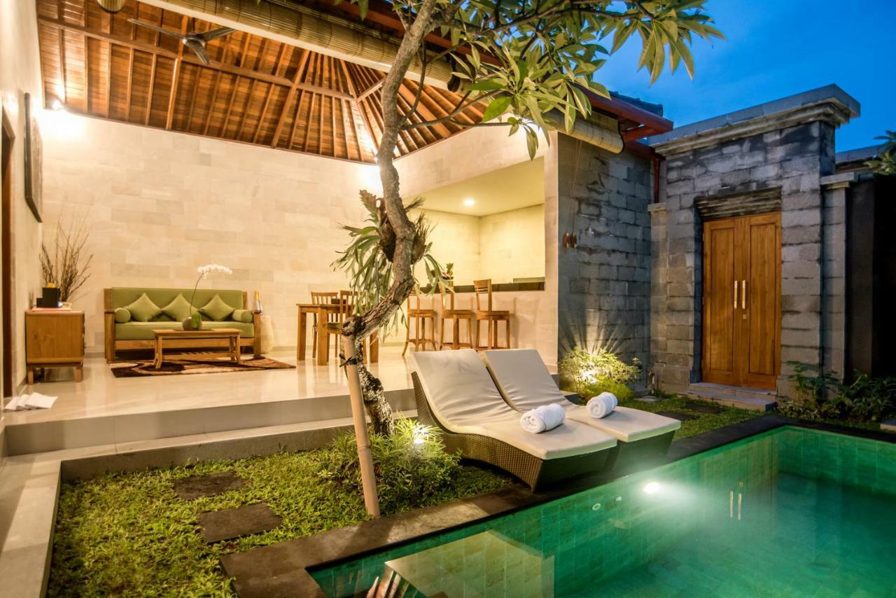 Sandi Agung Villa Bidadari Seminyak Kültér fotó